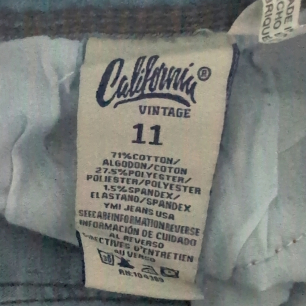 California Vintage Premium Wash Blue Jeans - Picture 2 of 8